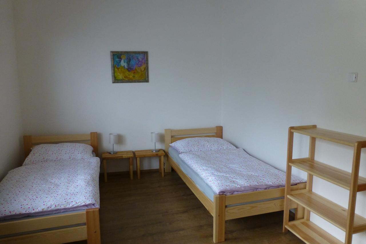 Pod Králičím vrchem Milovice (South Moravian) Exterior foto